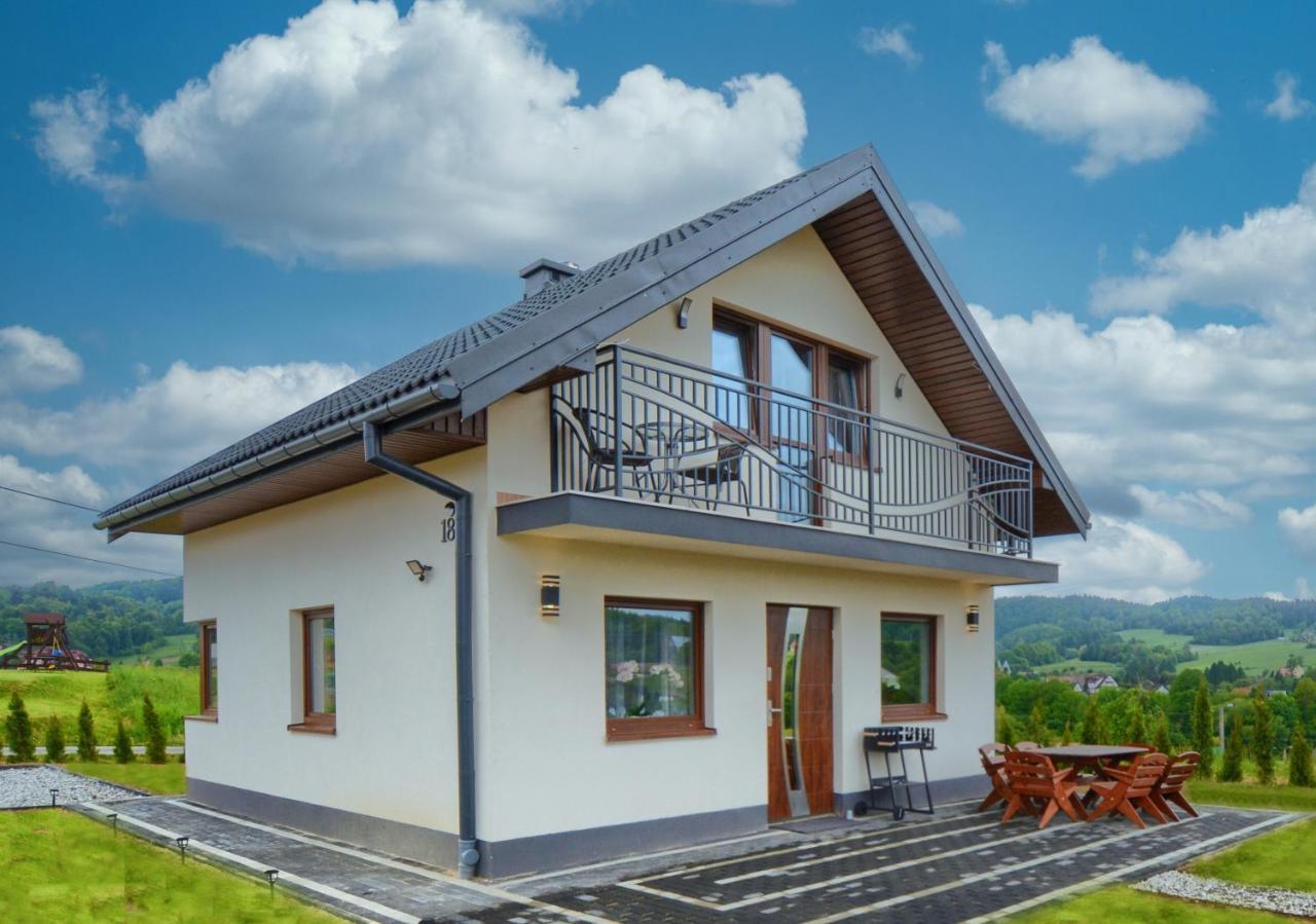 Domek Letniskowy Elizjum Myczkow Exterior photo